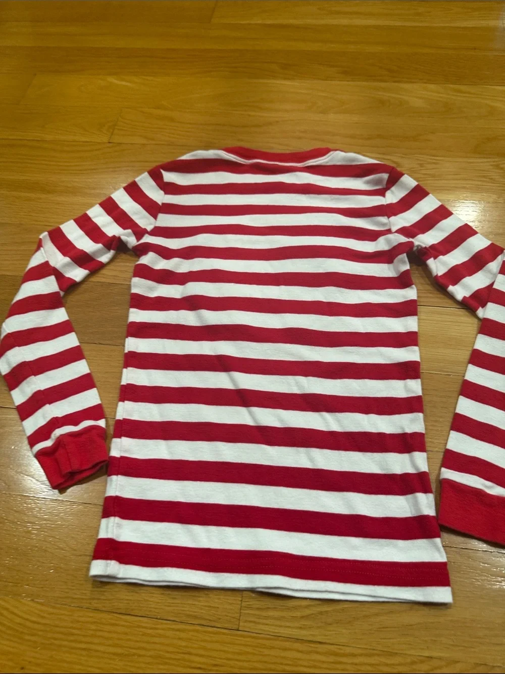 Family feeling kids unisex Santa pajamas set size 10.